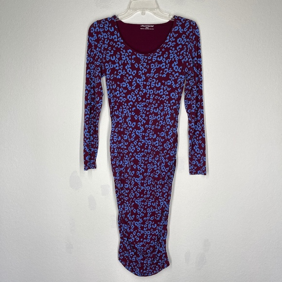 A Pea in the Pod Cheetah Ruched Maternity Dress Long Sleeve - Picture 1 of 15